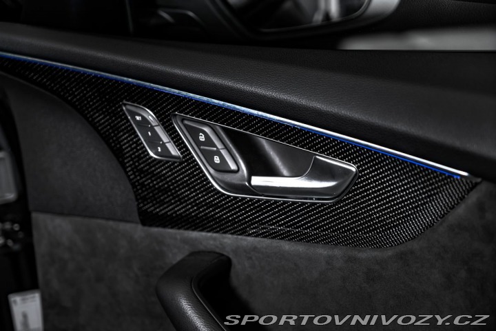 Audi SQ8 TDI Vzduch LED Pano B& 2020