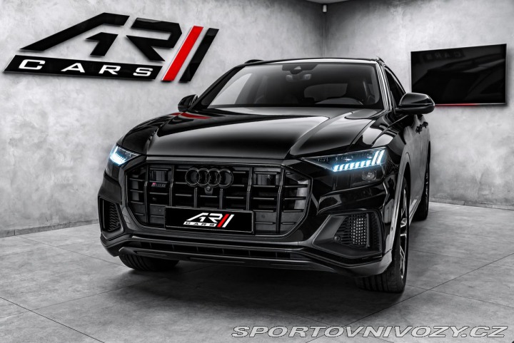 Audi SQ8 TDI Vzduch LED Pano B& 2020