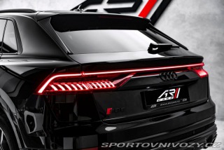 Audi SQ8 TDI Vzduch LED Pano B& 2020