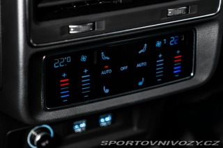 Audi SQ8 TDI Vzduch LED Pano B& 2020
