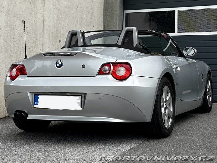 BMW Z4  2005