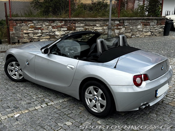 BMW Z4  2005