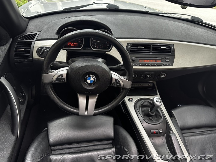 BMW Z4  2005