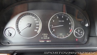 BMW 5 550i F10 Tažné zařízení 2010