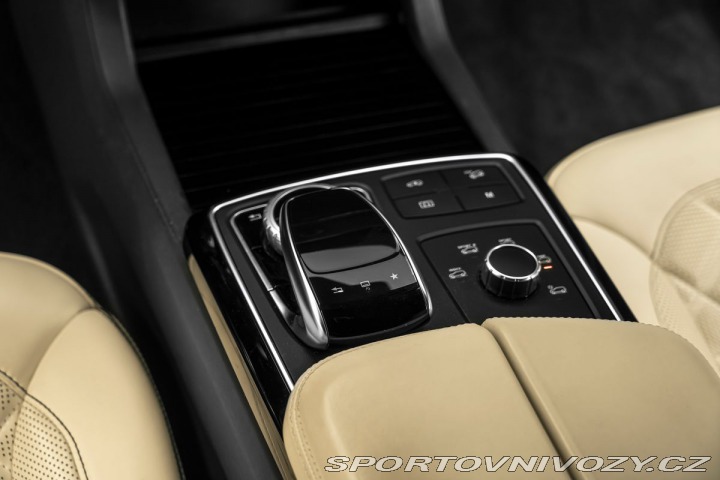 Mercedes-Benz Ostatní modely GLE 2016