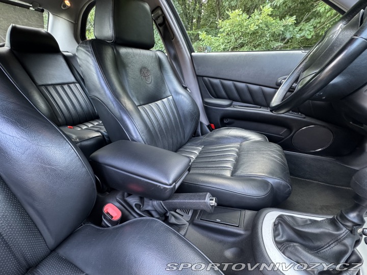 Alfa Romeo Ostatní modely 166 3.2 1800