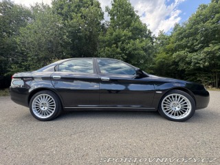 Alfa Romeo Ostatní modely 166 3.2 1800
