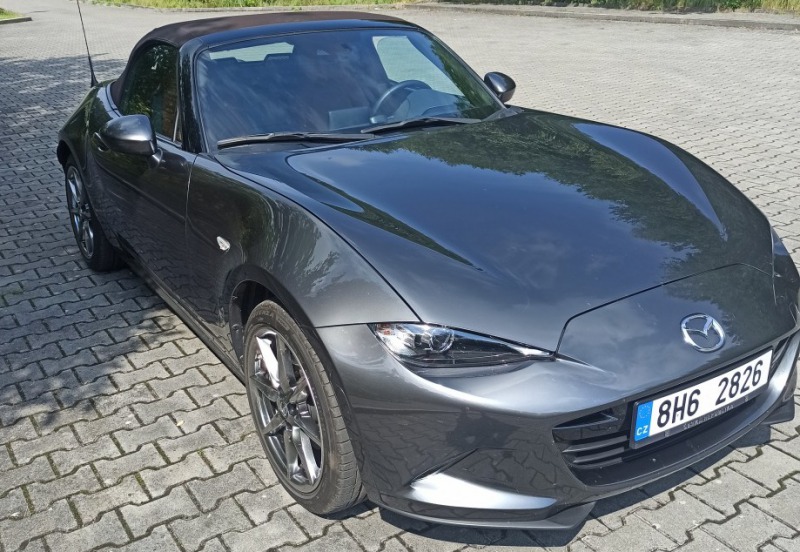Mazda MX-5 