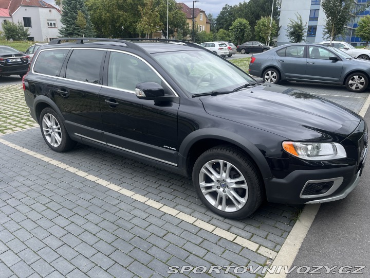 Volvo Ostatní modely XC70 2010