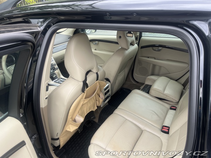 Volvo Ostatní modely XC70 2010