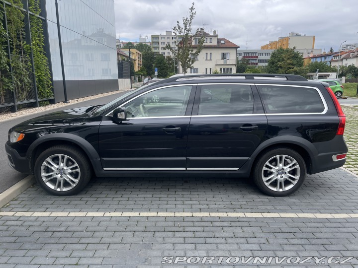 Volvo Ostatní modely XC70 2010