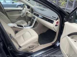 Volvo Ostatní modely XC70 2010