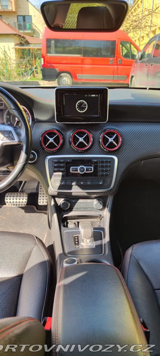 Mercedes-Benz A  2014