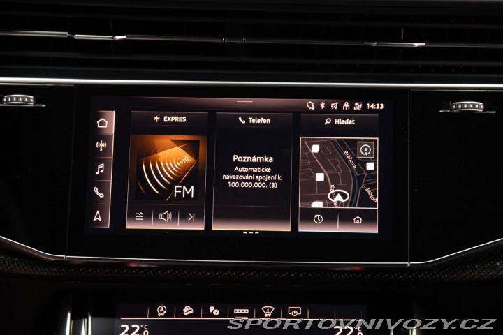 Audi SQ8  2021