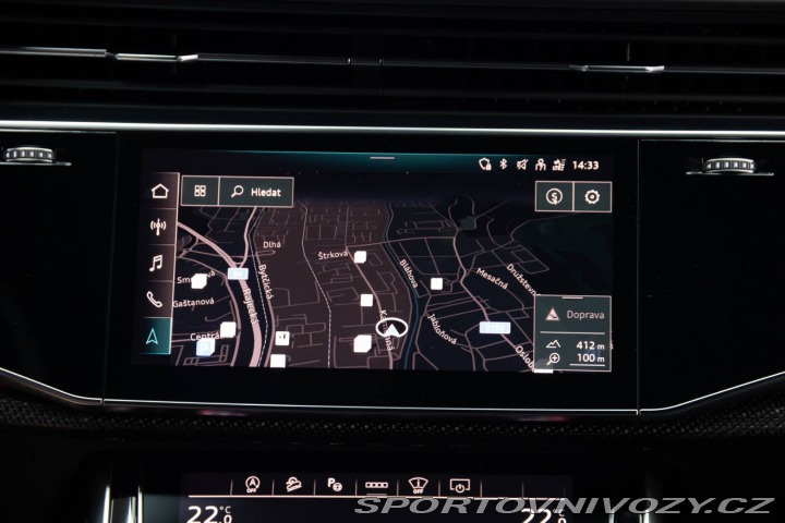 Audi SQ8  2021