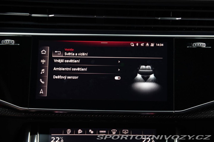 Audi SQ8  2021