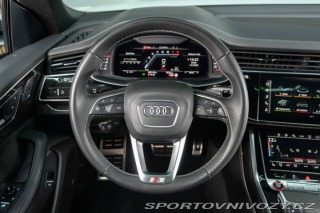 Audi SQ8  2021