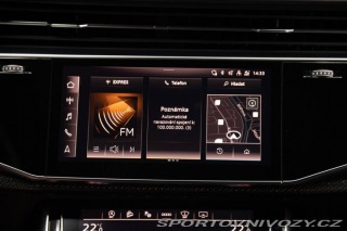 Audi SQ8  2021
