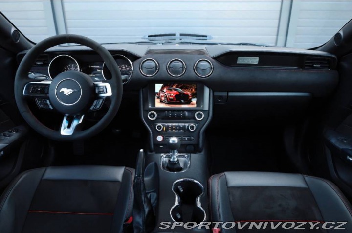Ford Mustang 3.7  V6 2018