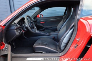 Porsche 718 Cayman GT4 2021