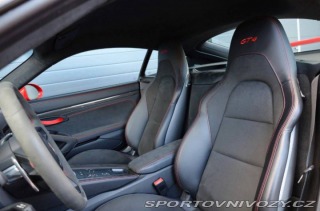 Porsche 718 Cayman GT4 2021