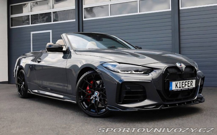 BMW M4  2022
