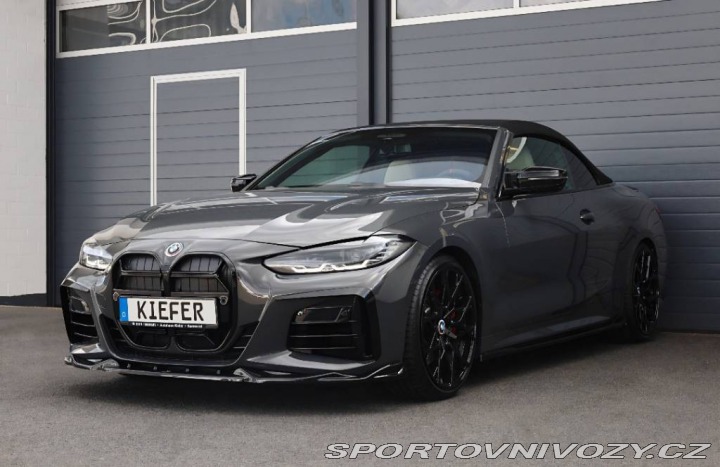 BMW M4  2022