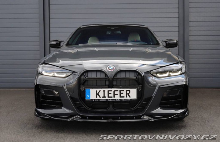 BMW M4  2022