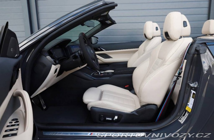 BMW M4  2022