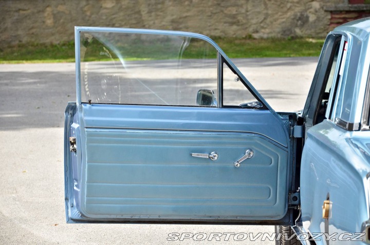 Ostatní značky Ostatní modely Plymouth Valiant 1965