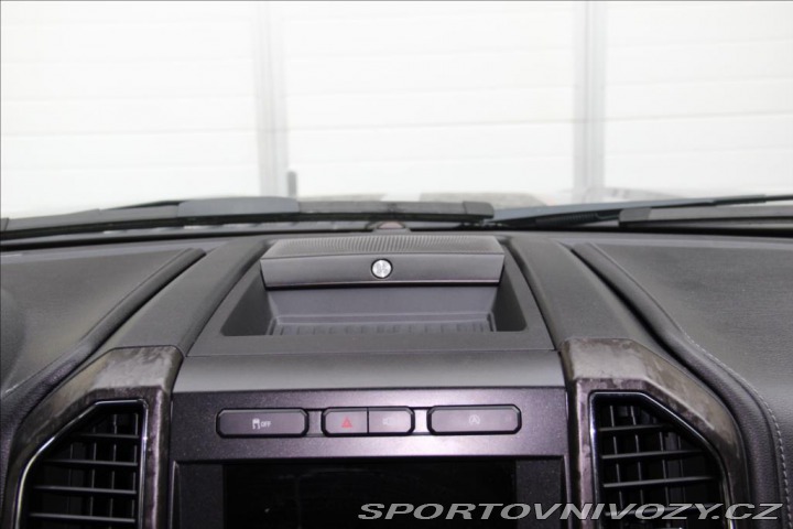 Ford Ostatní modely F-150 5,0 401PS Lariat Sport A 2019