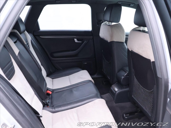 Audi S4 4,2 V8 253kW quattro Klim 2003