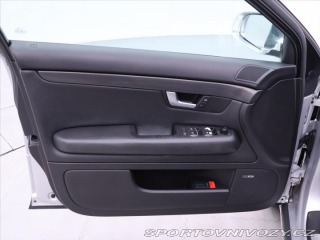 Audi S4 4,2 V8 253kW quattro Klim 2003