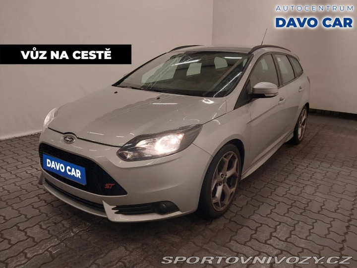 Ford Focus ST 2,0 ST 184 kw Servis 2012