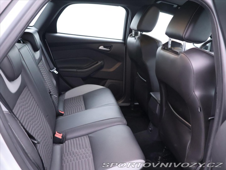 Ford Focus ST 2,0 EcoBoost 184kW Ser.kn 2012