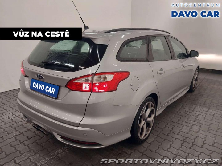 Ford Focus ST 2,0 ST 184 kw Servis 2012