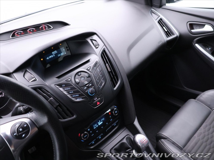 Ford Focus ST 2,0 EcoBoost 184kW Ser.kn 2012