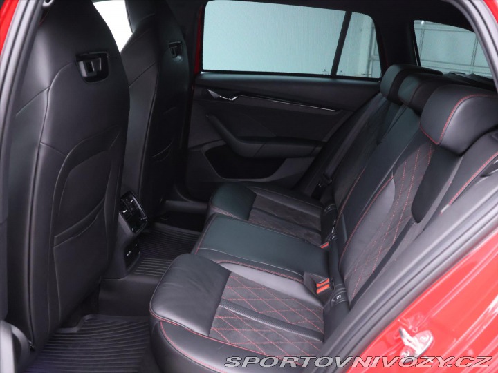 Škoda Octavia RS 2,0 TSI 180kW RS DSG COMB 2023
