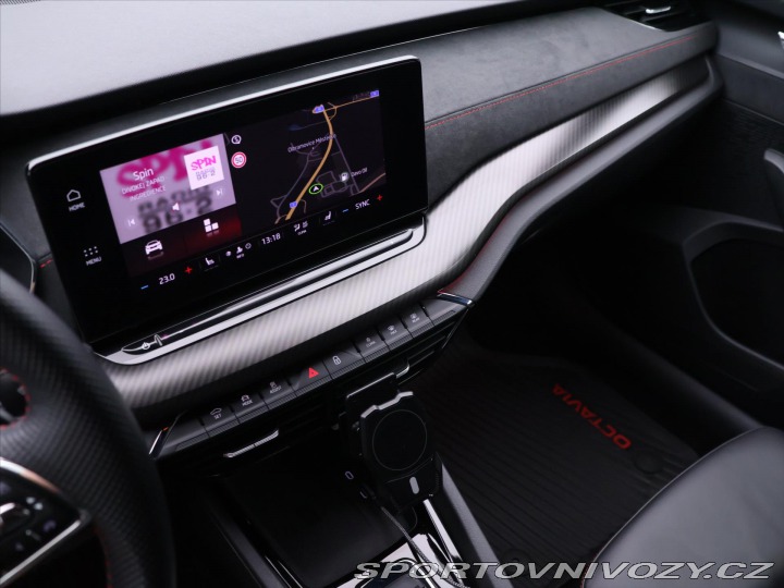 Škoda Octavia RS 2,0 TSI 180kW RS DSG COMB 2023