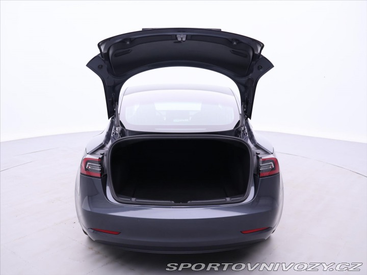 Tesla Model 3 SR+60kWh pano 19 DP 2020