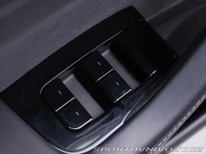Tesla Model 3 SR+60kWh pano 19 DP 2020