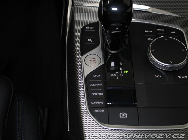 BMW 3 3,0 M340d H/K DCC Paměť L 2021
