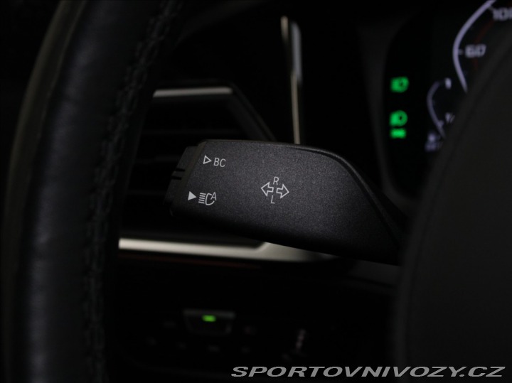 BMW 3 3,0 M340d H/K DCC Paměť L 2021