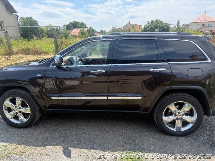 Ostatní značky Ostatní modely Jeep Grand Cherokee 3,0 WK2 CRD 177kw DPH 2012