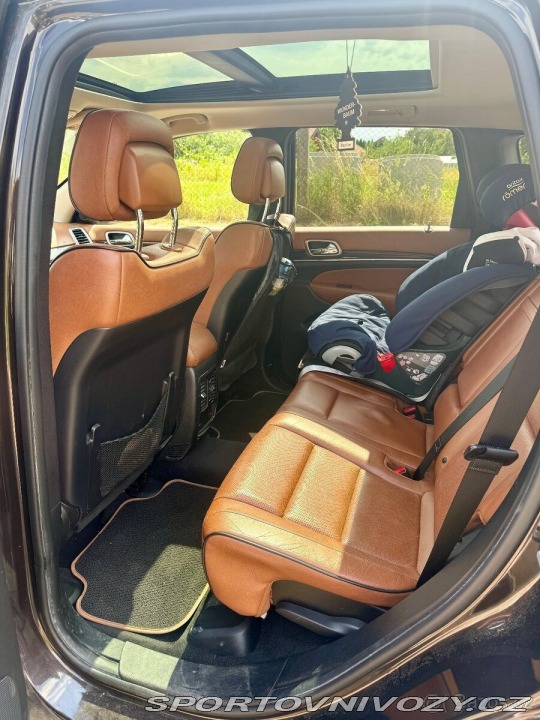 Ostatní značky Ostatní modely Jeep Grand Cherokee 3,0 WK2 CRD 177kw DPH 2012