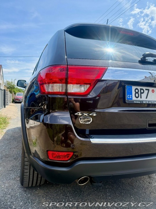 Ostatní značky Ostatní modely Jeep Grand Cherokee 3,0 WK2 CRD 177kw DPH 2012
