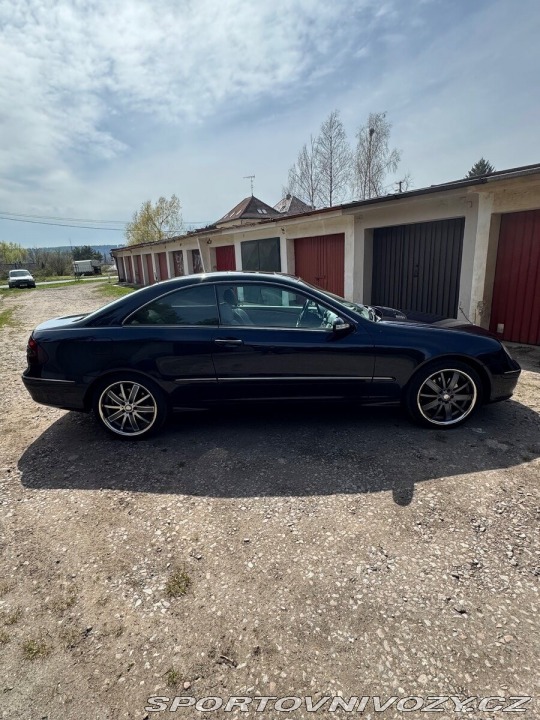 Mercedes-Benz Ostatní modely 209 W209 CLK320i V6, 5st.auto 2003