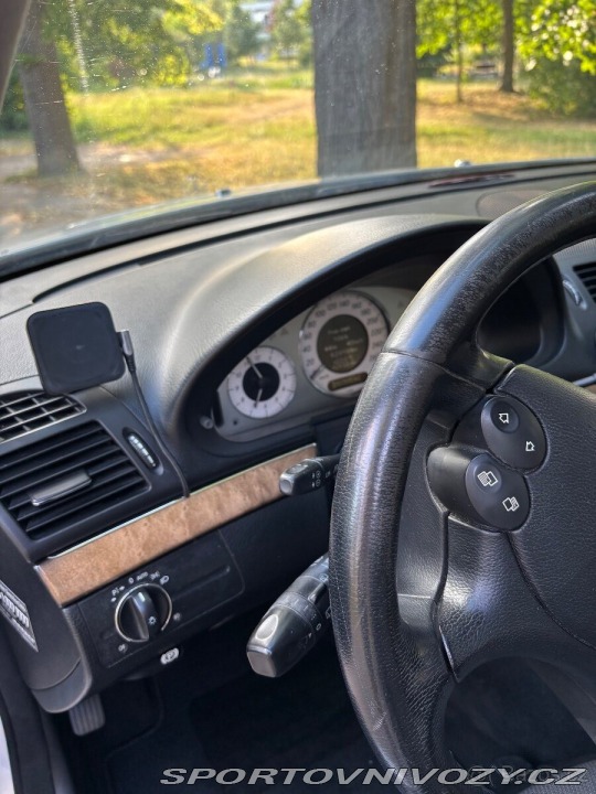 Mercedes-Benz E 3,0 280 CDI V6 (2009) 2009