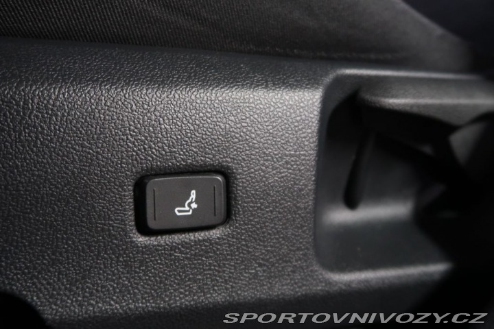 Toyota Corolla 2.0Hybrid,CZ,1Maj,Comfort 2022