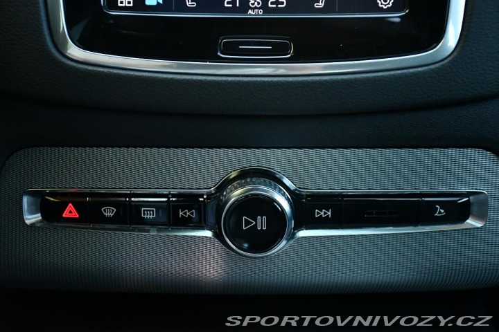 Volvo Ostatní modely XC90 T8 ULTRADARK REZERVACE 2023